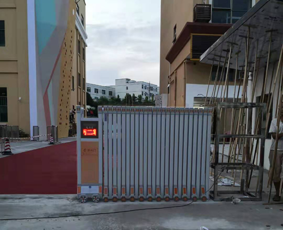 伸縮門深圳的伸縮門電動伸縮門還能這樣用