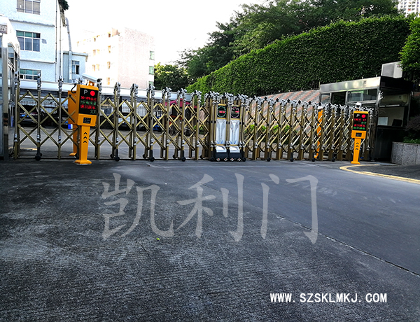 伸縮門 車牌識別電動伸縮門